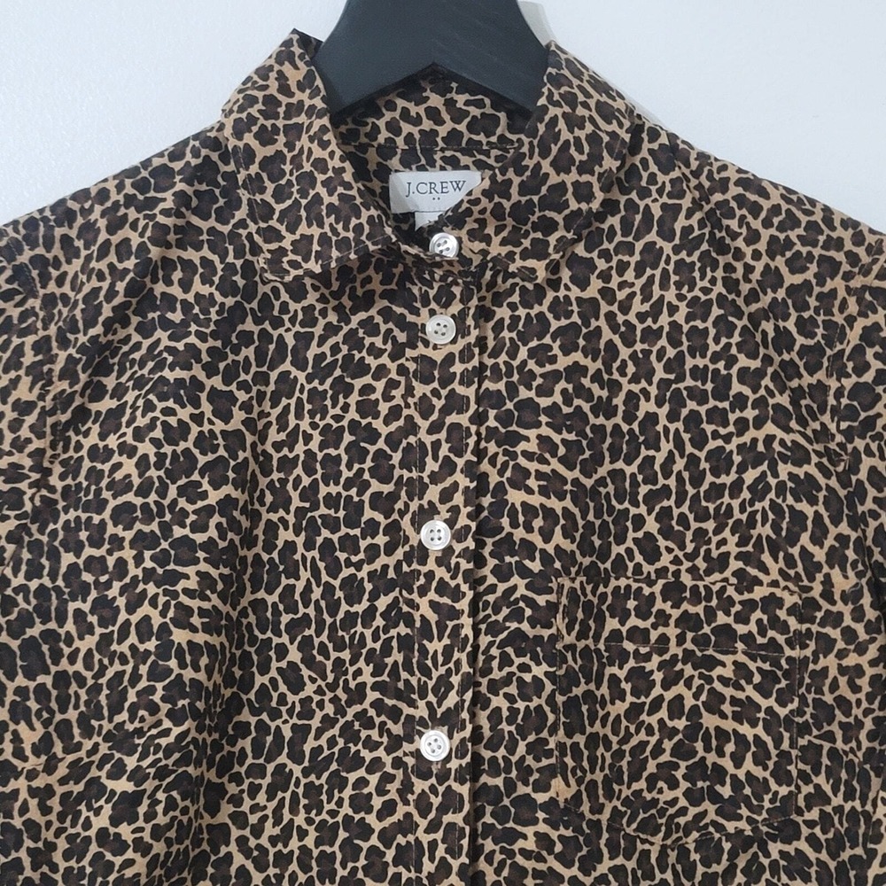 J. Crew Leopard Print Button Up Shirt XS Signature Fit Long Sleeve Cotton Brown